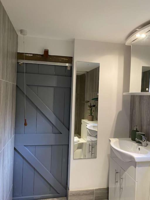 Cosy 1 Bedroom Country Lodge With Free Parking Watlington  Luaran gambar
